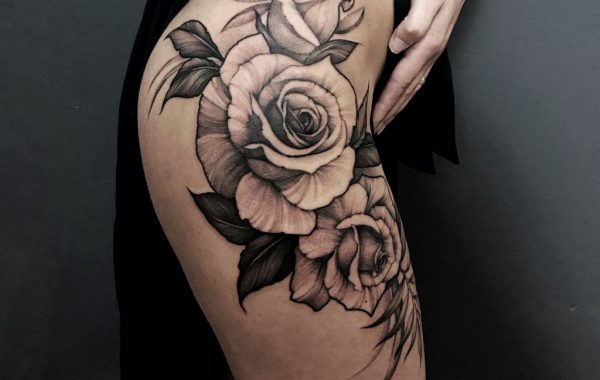 Tattooartist  Anna: